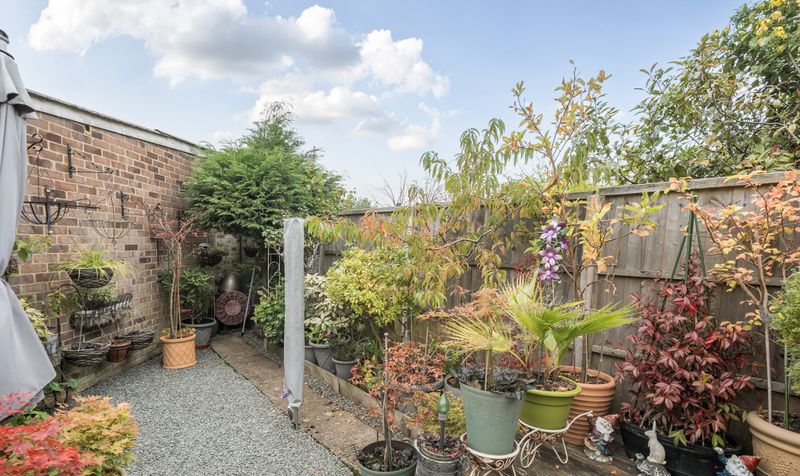 Rosebank, Epsom, KT18