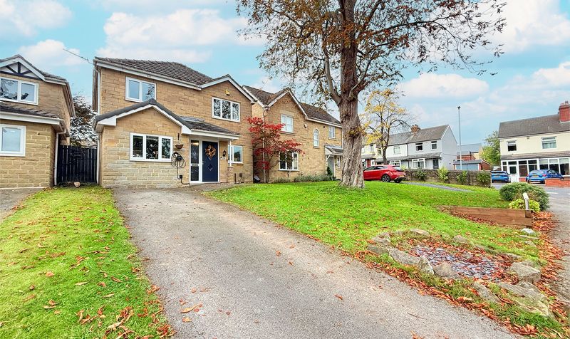 Harwood Close, Huddersfield, HD5