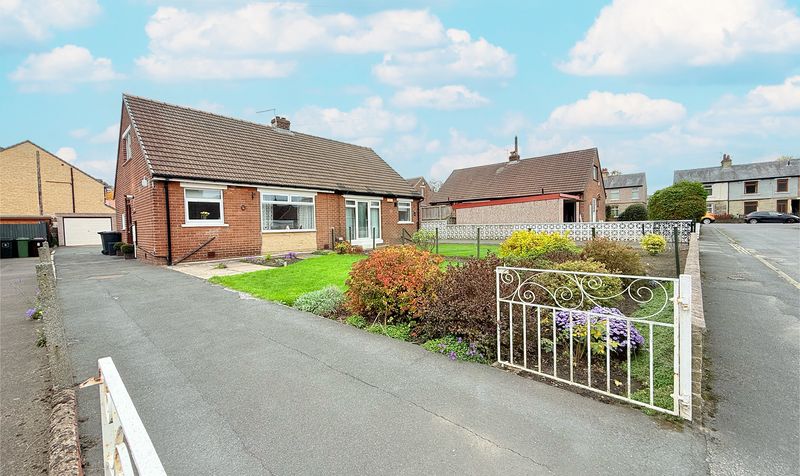 Cross Green Drive, Huddersfield, HD5
