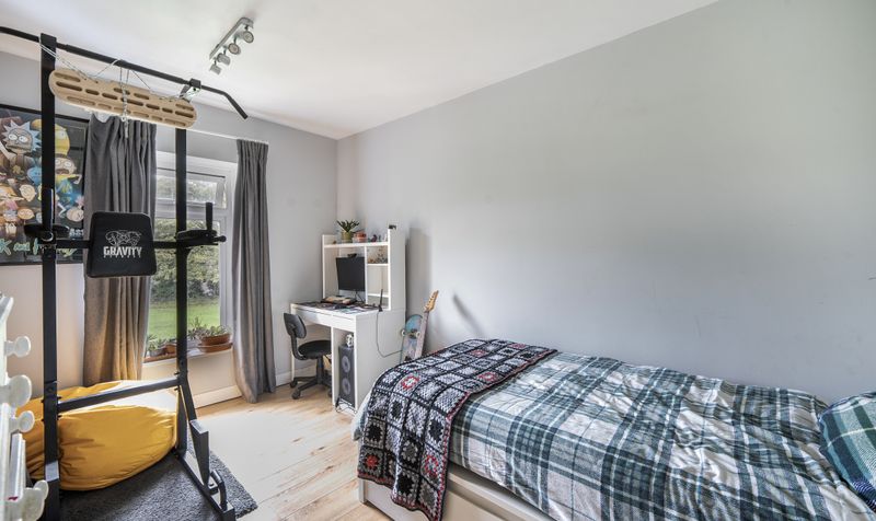 Fleetwood Close, Tadworth, KT20