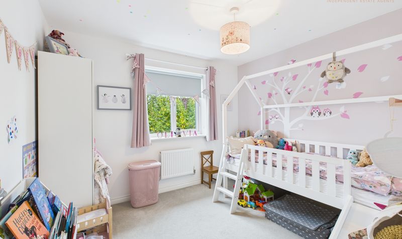 Harlequin Close, Farndon, CH3