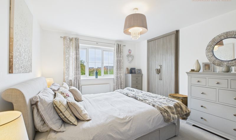 Harlequin Close, Farndon, CH3