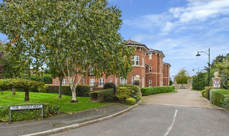 The Beeches, Upton, CH2