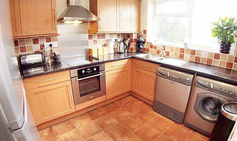 Cyclamen Way, Epsom, KT19