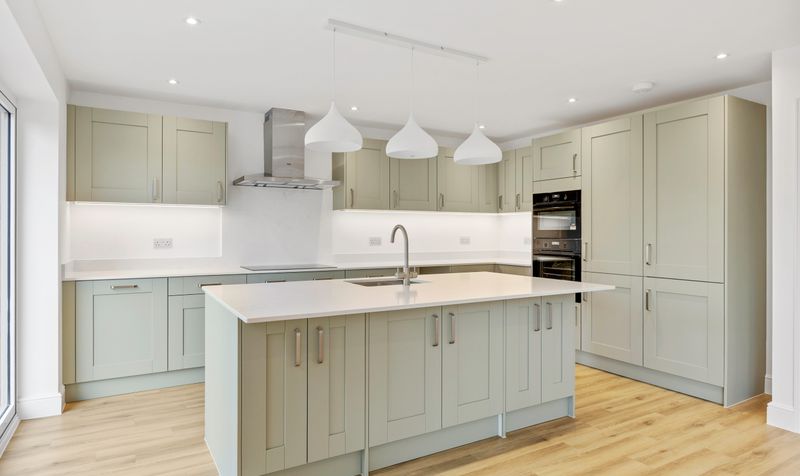 3 Bedroom Bungalow For Sale – Broad Street, SG17 3