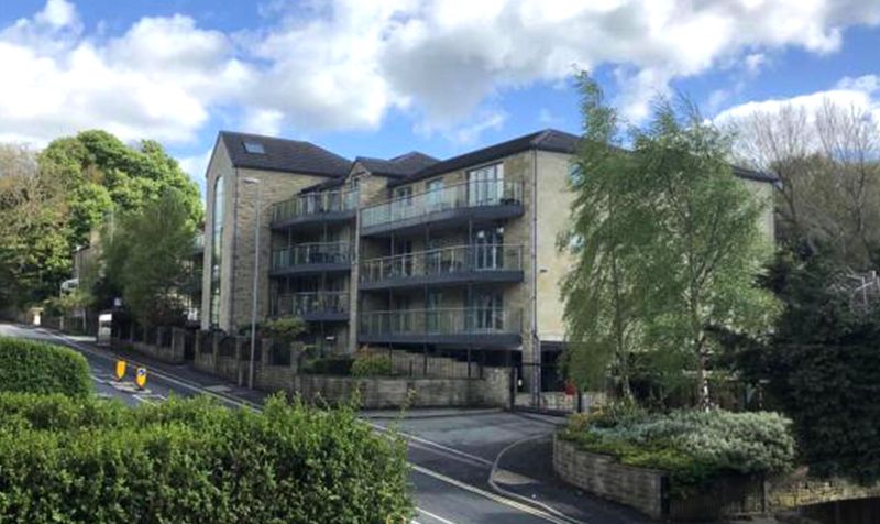 Somerset Road, Somersbury Court, HD5