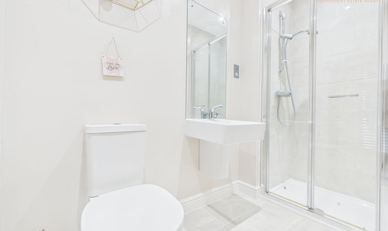 Arnhem Way, Saighton, CH3