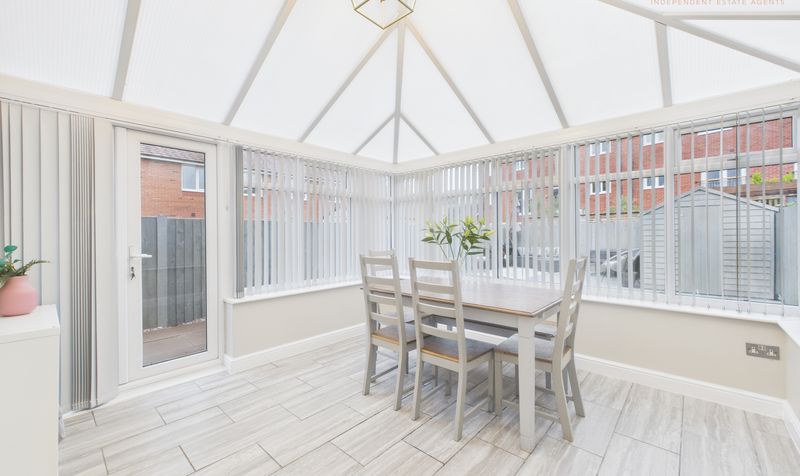 Arnhem Way, Saighton, CH3