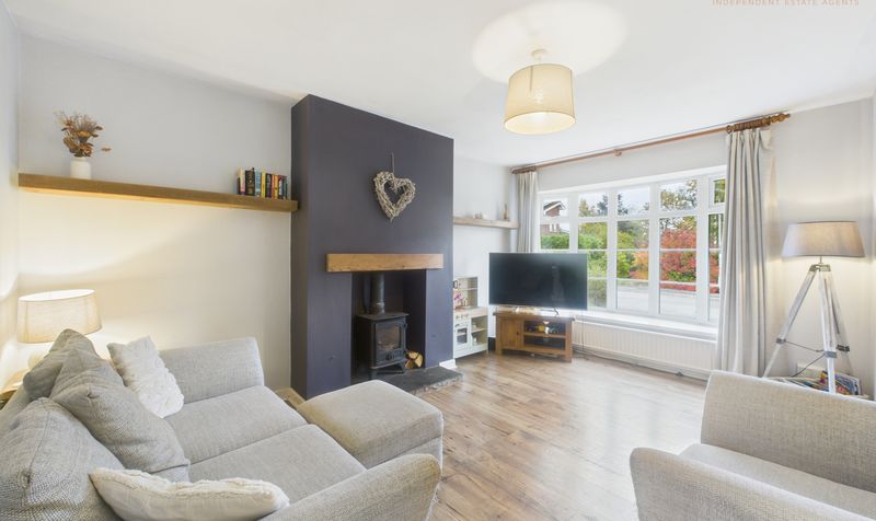 Hilltop Road, Guilden Sutton, CH3