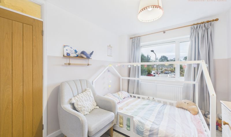 Hilltop Road, Guilden Sutton, CH3