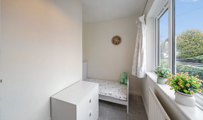 Bucknills Close, Epsom, KT18