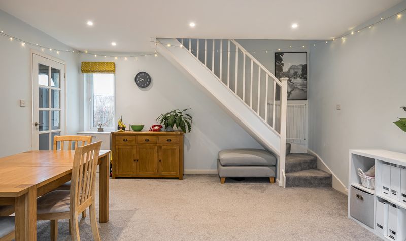 Bucknills Close, Epsom, KT18