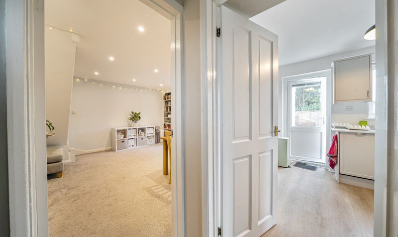 Bucknills Close, Epsom, KT18