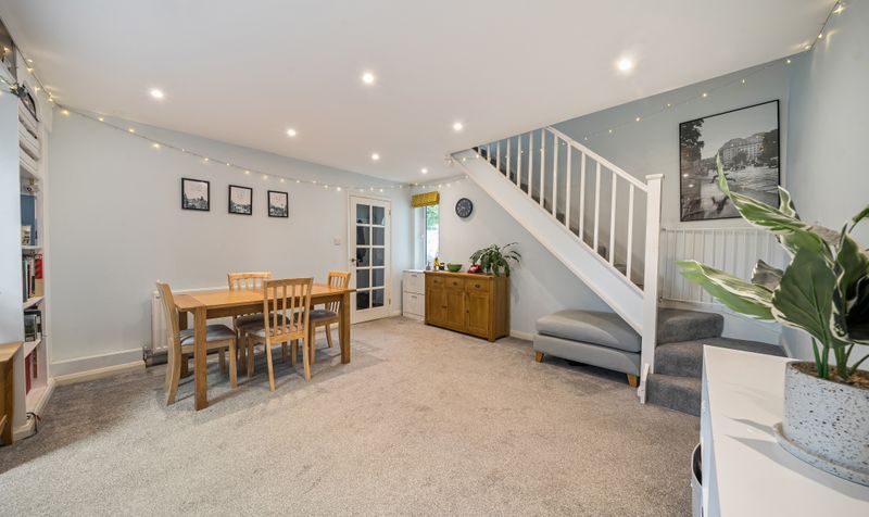 Bucknills Close, Epsom, KT18