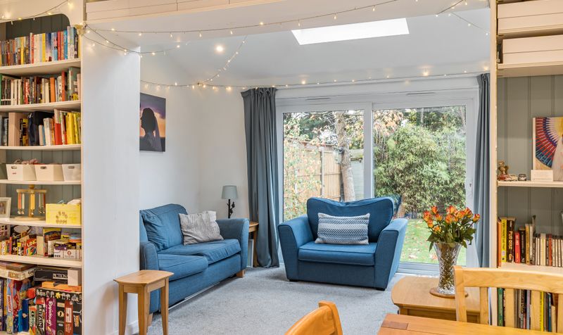 Bucknills Close, Epsom, KT18