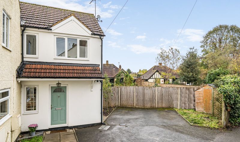 Bucknills Close, Epsom, KT18