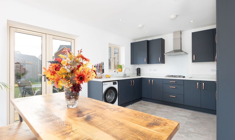 3 Bedroom House For Sale – Edinburgh Grove, Clifton, SG17 2