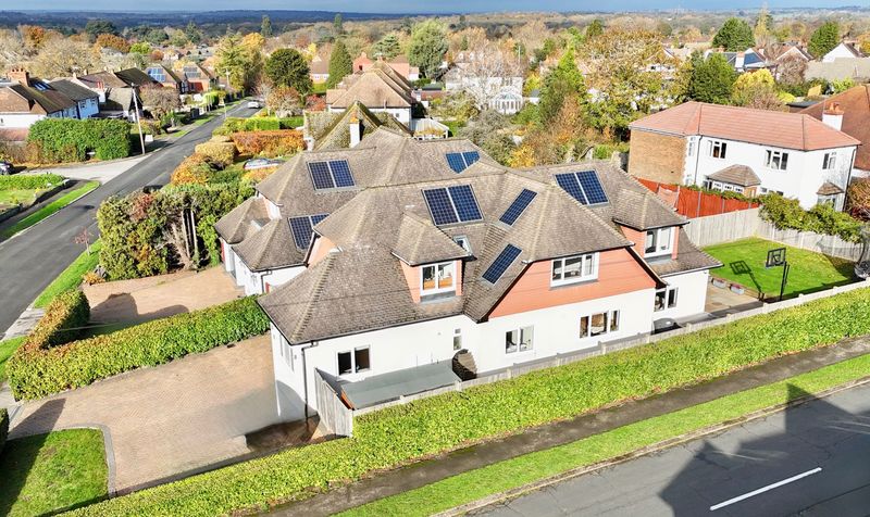 Crabtree Lane, Great Bookham, KT23