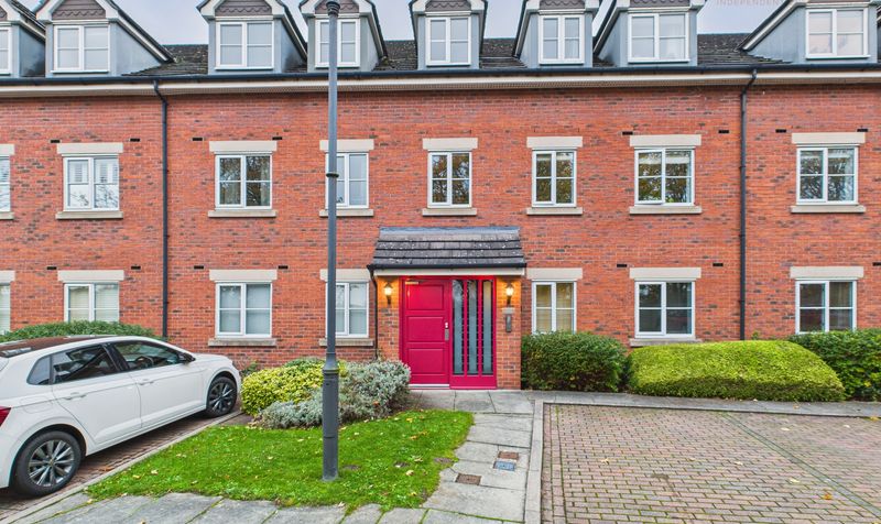 Wycliffe Court, Hoole, CH2