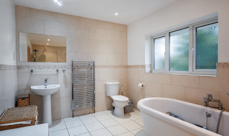 Shawley Way, Epsom, KT18