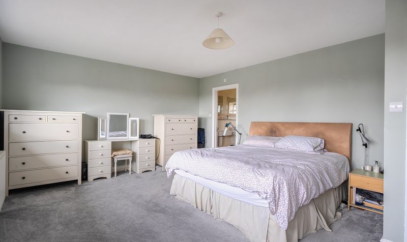 Shawley Way, Epsom, KT18