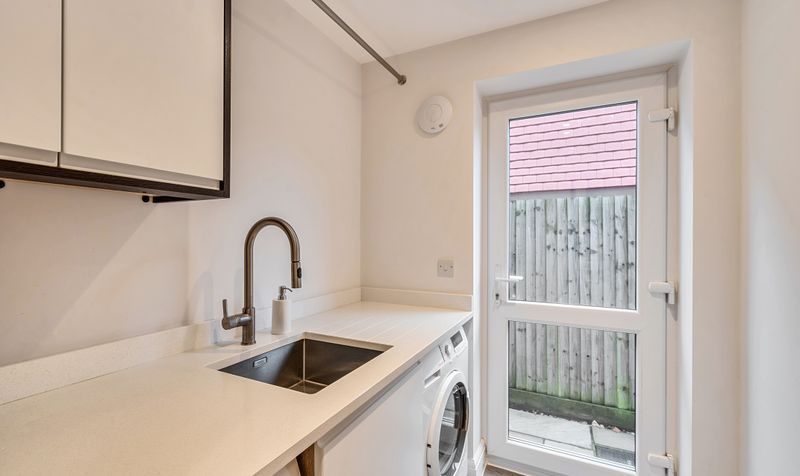 Crabtree Lane, Great Bookham, KT23