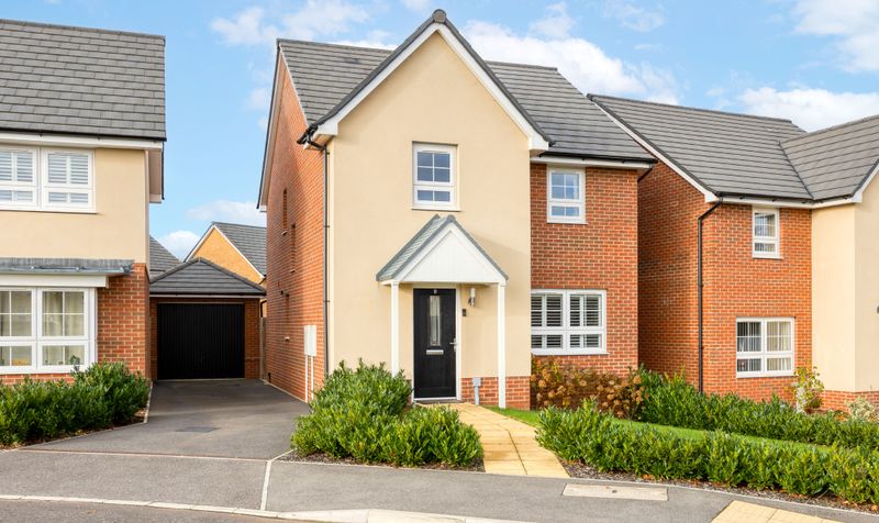 4 Bedroom House For Sale – Brassey Way, Lower Stondon, SG16