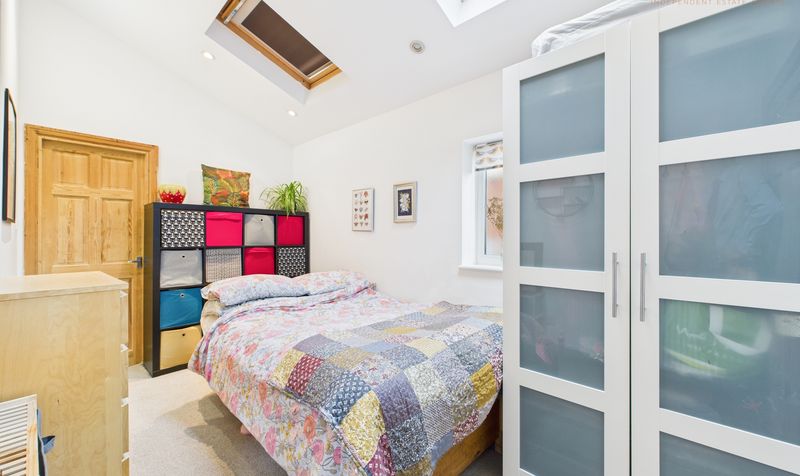 Caughall Road, Upton, CH2