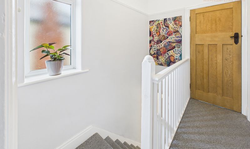 Caughall Road, Upton, CH2