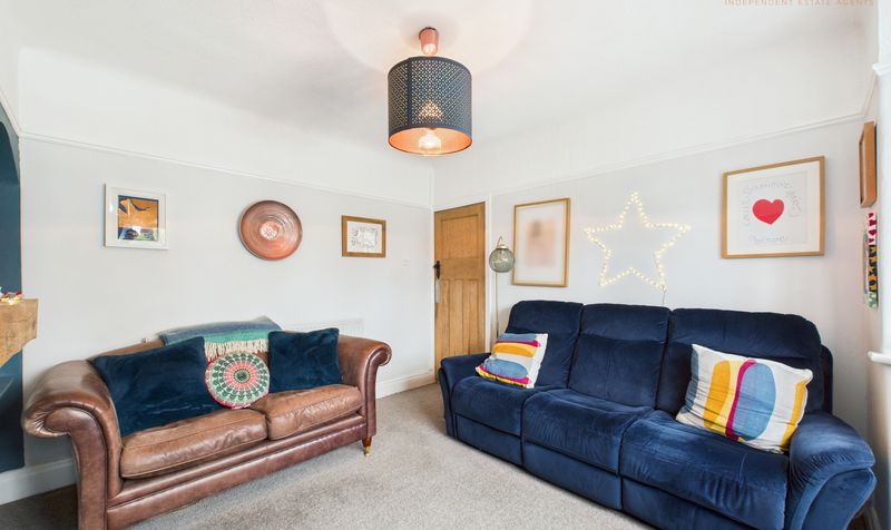 Caughall Road, Upton, CH2