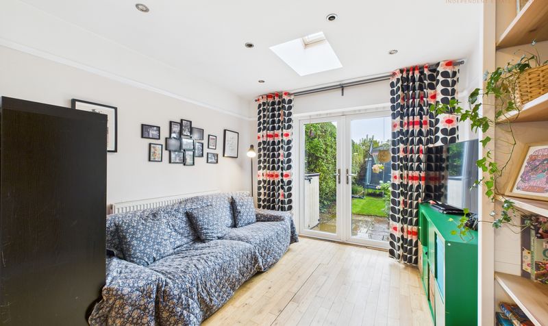 Caughall Road, Upton, CH2
