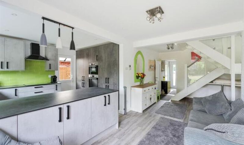 Rose Bushes, Epsom, KT17