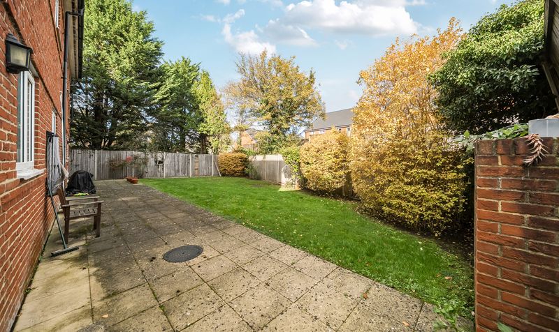 Vernon Close, Servalan Court, KT19