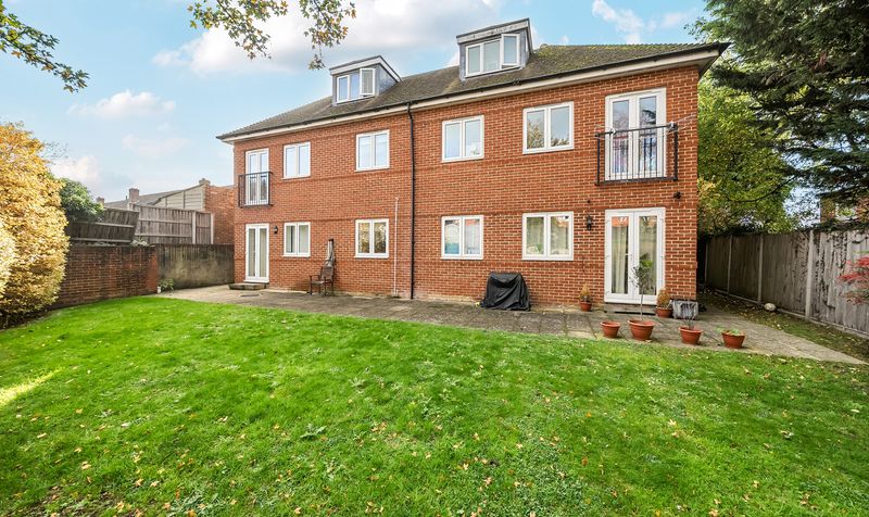Vernon Close, Servalan Court, KT19