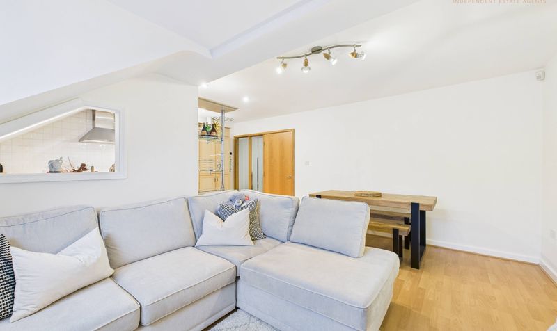 Wycliffe Court, Hoole, CH2