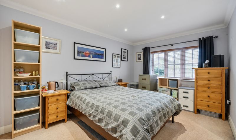 Grosvenor Road, Epsom, KT18
