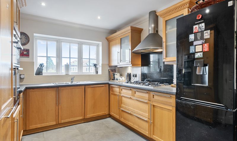 Grosvenor Road, Epsom, KT18