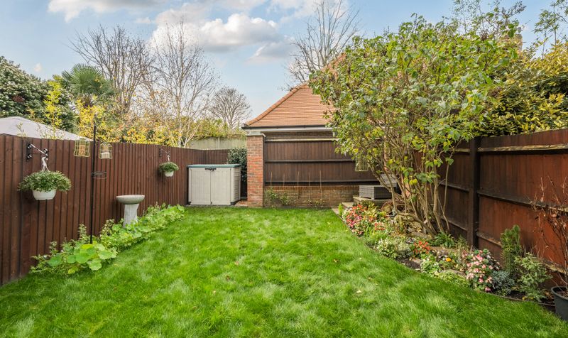 Grosvenor Road, Epsom, KT18
