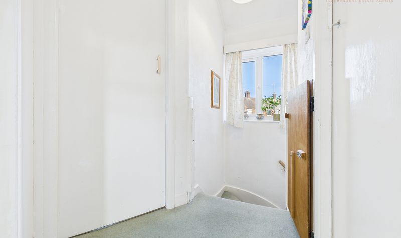 Neville Road, Boughton, CH3