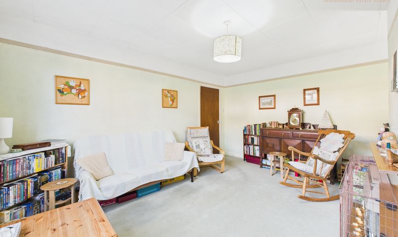 Neville Road, Boughton, CH3