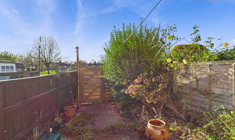Neville Road, Boughton, CH3