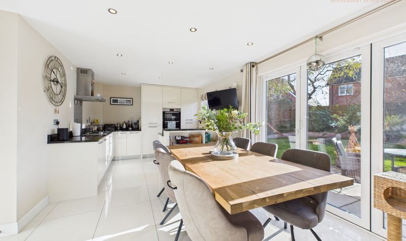 Kohima Crescent, Saighton, CH3