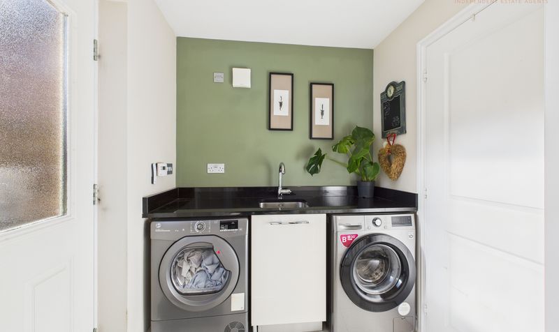 Kohima Crescent, Saighton, CH3