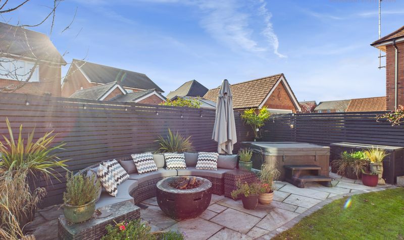 Kohima Crescent, Saighton, CH3