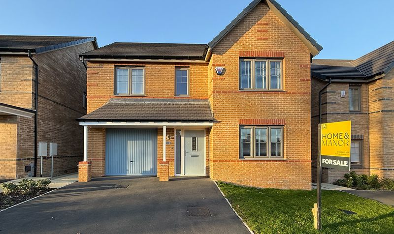 Redwing Close, Huddersfield, HD4