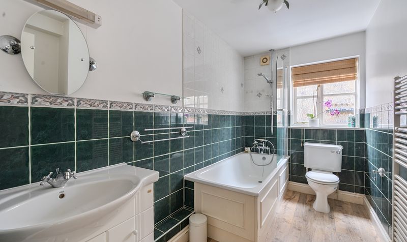 Caithness Drive, Epsom, KT18