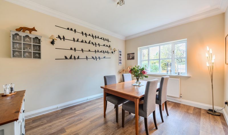 Caithness Drive, Epsom, KT18