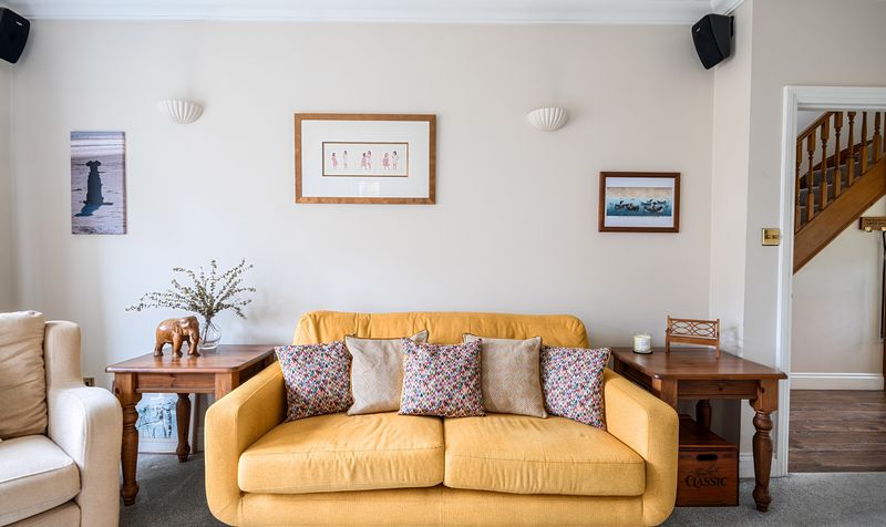 Caithness Drive, Epsom, KT18