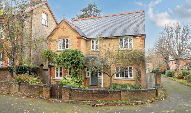 Caithness Drive, Epsom, KT18