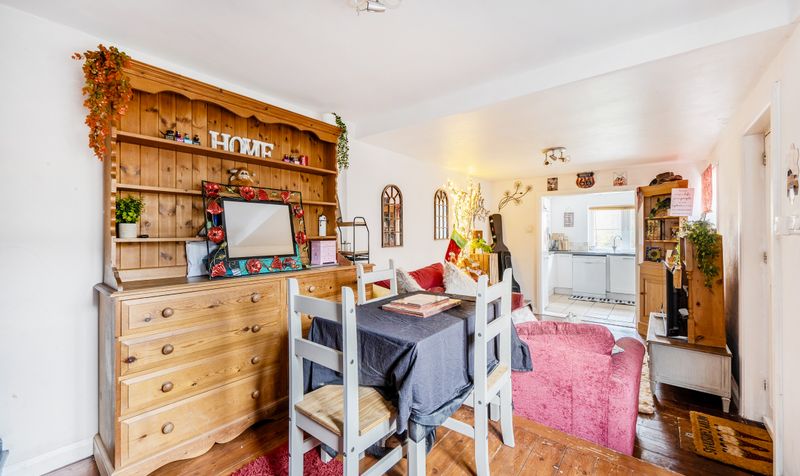 Lintons Lane, Epsom, KT17